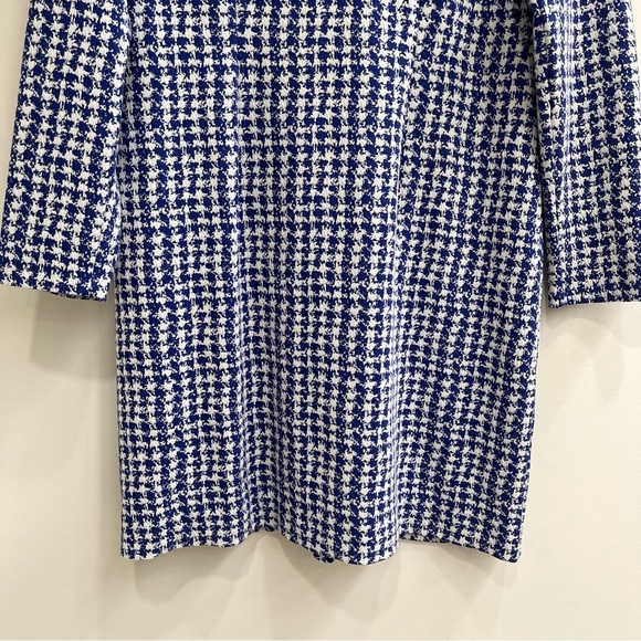 Tyler Boe Constance blue white etched houndstooth sheath dress ruffle neckline - Picture 5 of 11